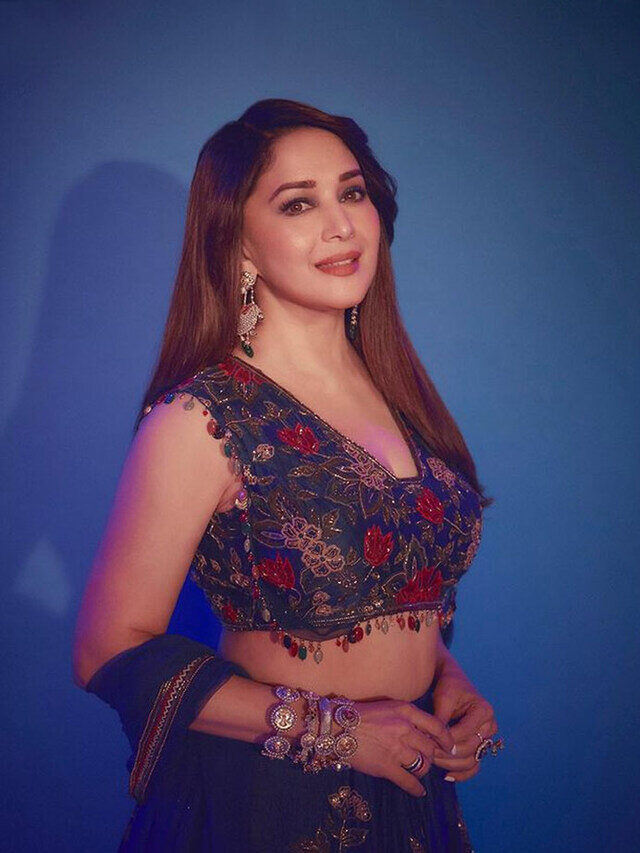 50 से अधिक उम्र की महिलाएं जरूर लें ये 4 विटामिन्‍स | Vitamins for Over 50 Female